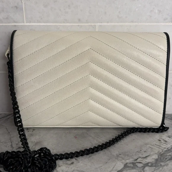 YSL classic monogram woc matalasse chevron leather - Picture 2 of 11